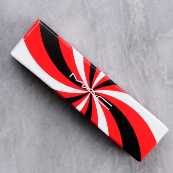 MAC WILD CARD Lipstick NIB rare Limited Edition Hypnotizing Holiday - Picture 4 of 6
